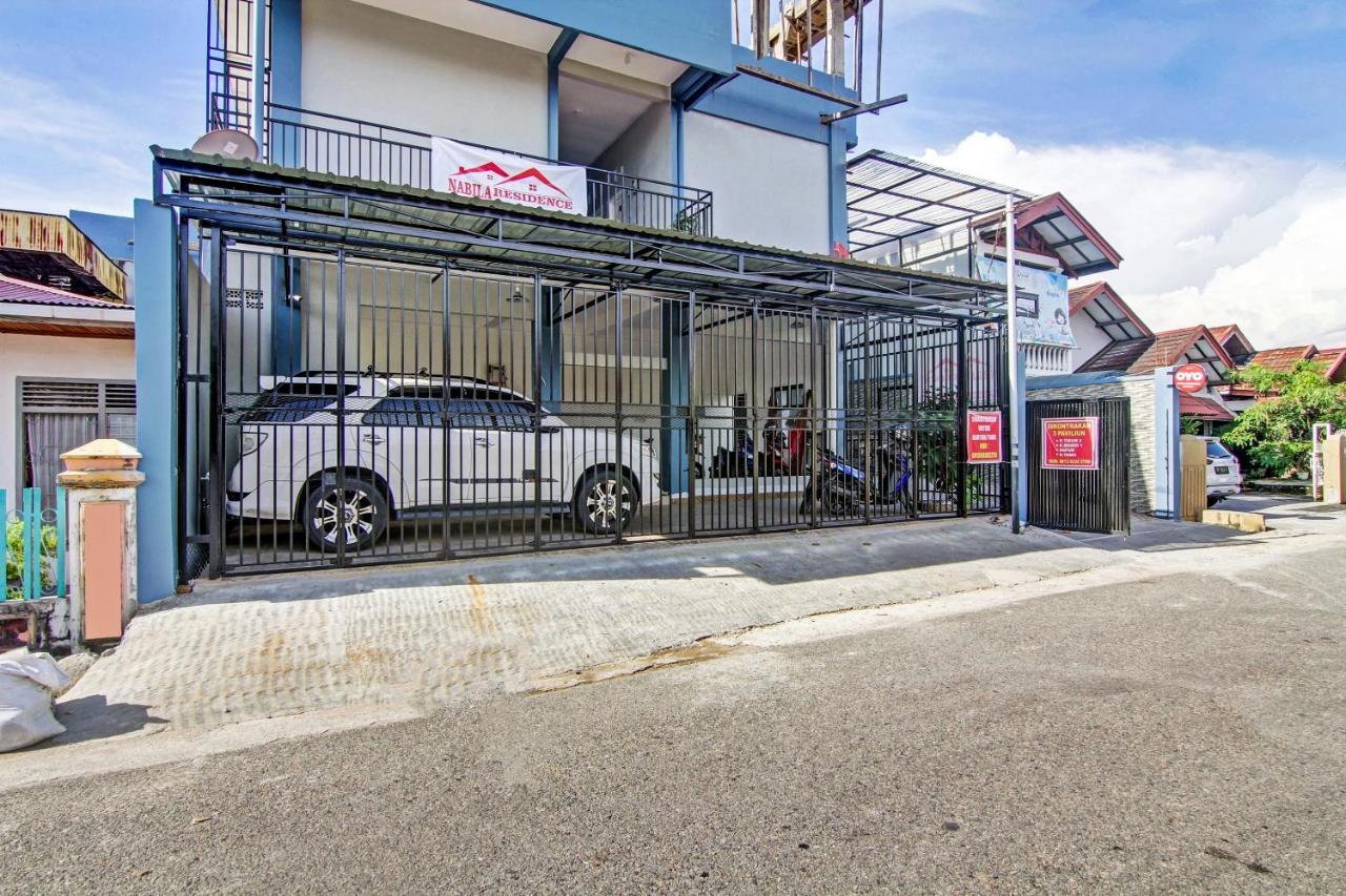 Oyo 90704 Nabila Residence Syariah Padang  Eksteriør bilde